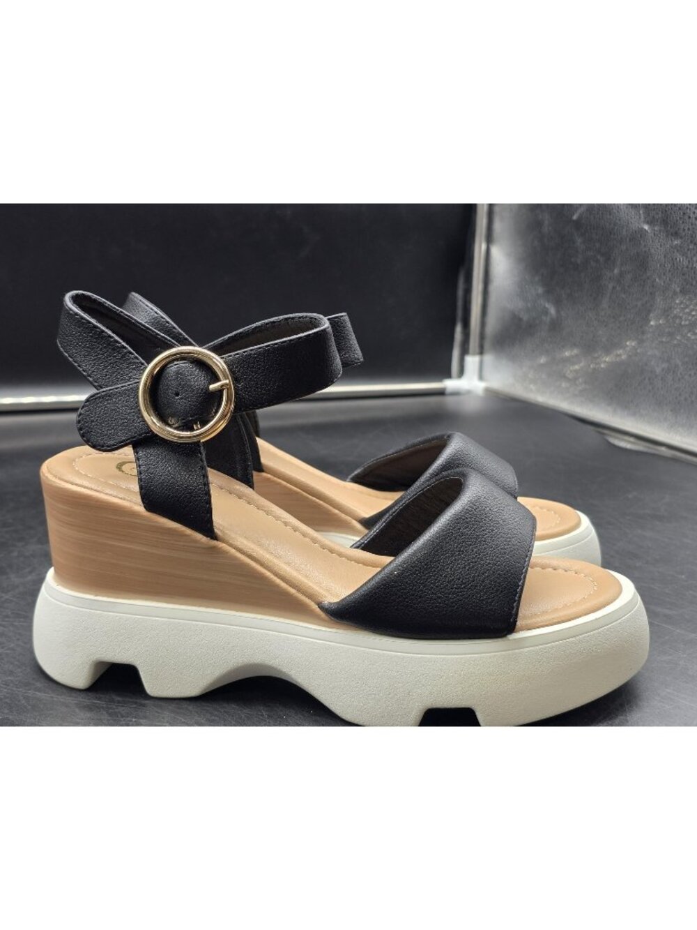 Comfort Sandals Womens Size 6 Black Slingback Platform Wedge Buckle Shoes